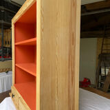 Shelf / bookcase