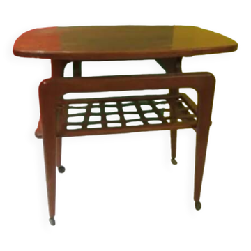 Scandinavian bay sideboard on casters with spacer straps