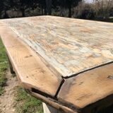 Farm table