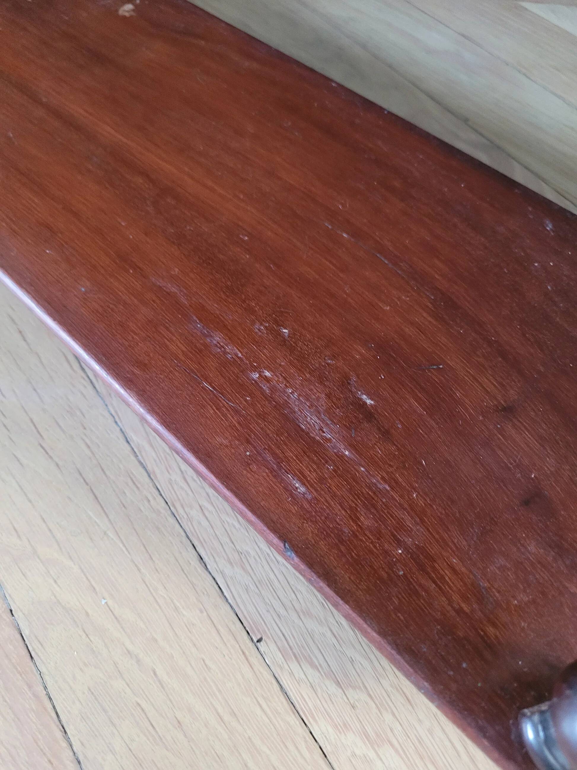 Mahogany "bobbin turned" beaded wood shelf