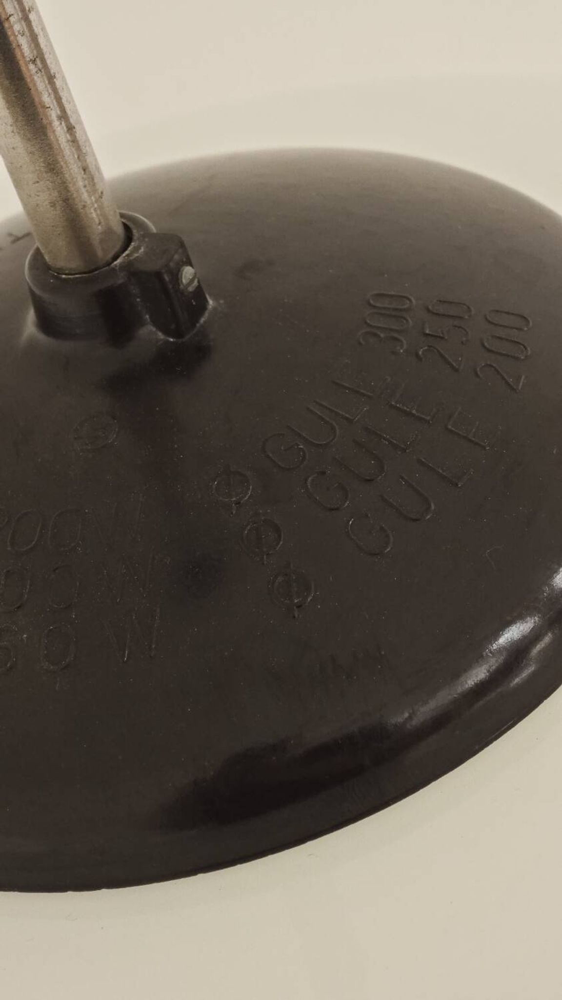 Czechoslovak opaline and Bakelite Bauhaus suspension