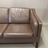 Scandinavian design 3-seater leather sofa.