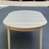 Scandinavian round extendable dining table renovated in wood 210cm
