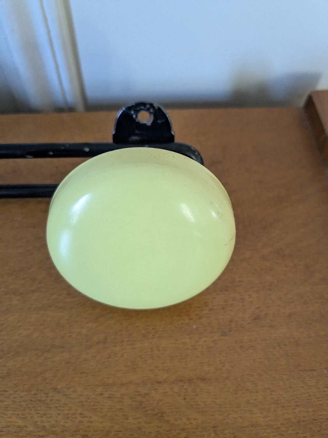 Wall-mounted coat rack