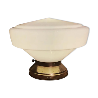 Opaline lamp