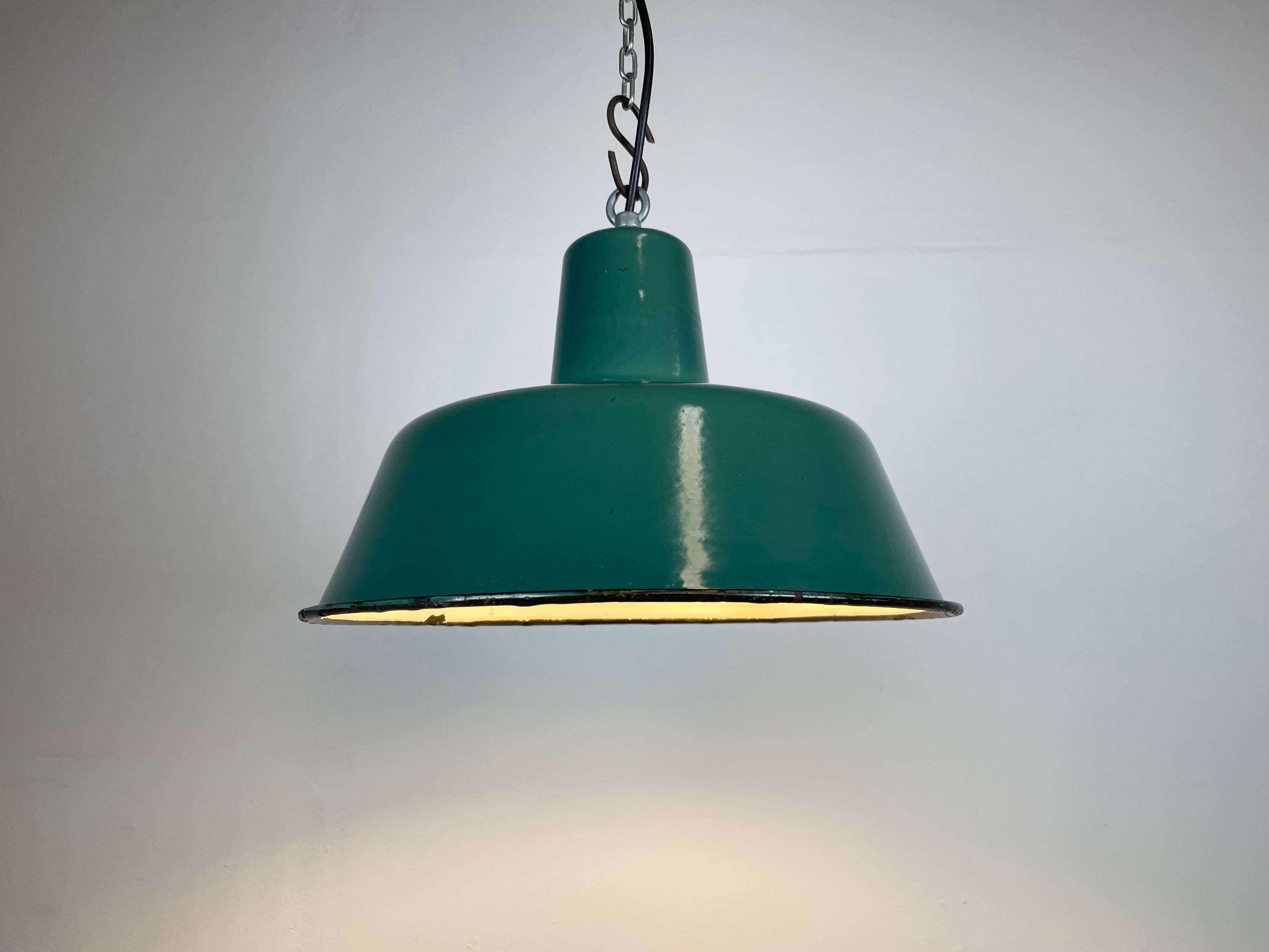 Industrial Green Enamel Pendant Lamp, 1960s