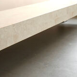 Table basse en travertin incrustation