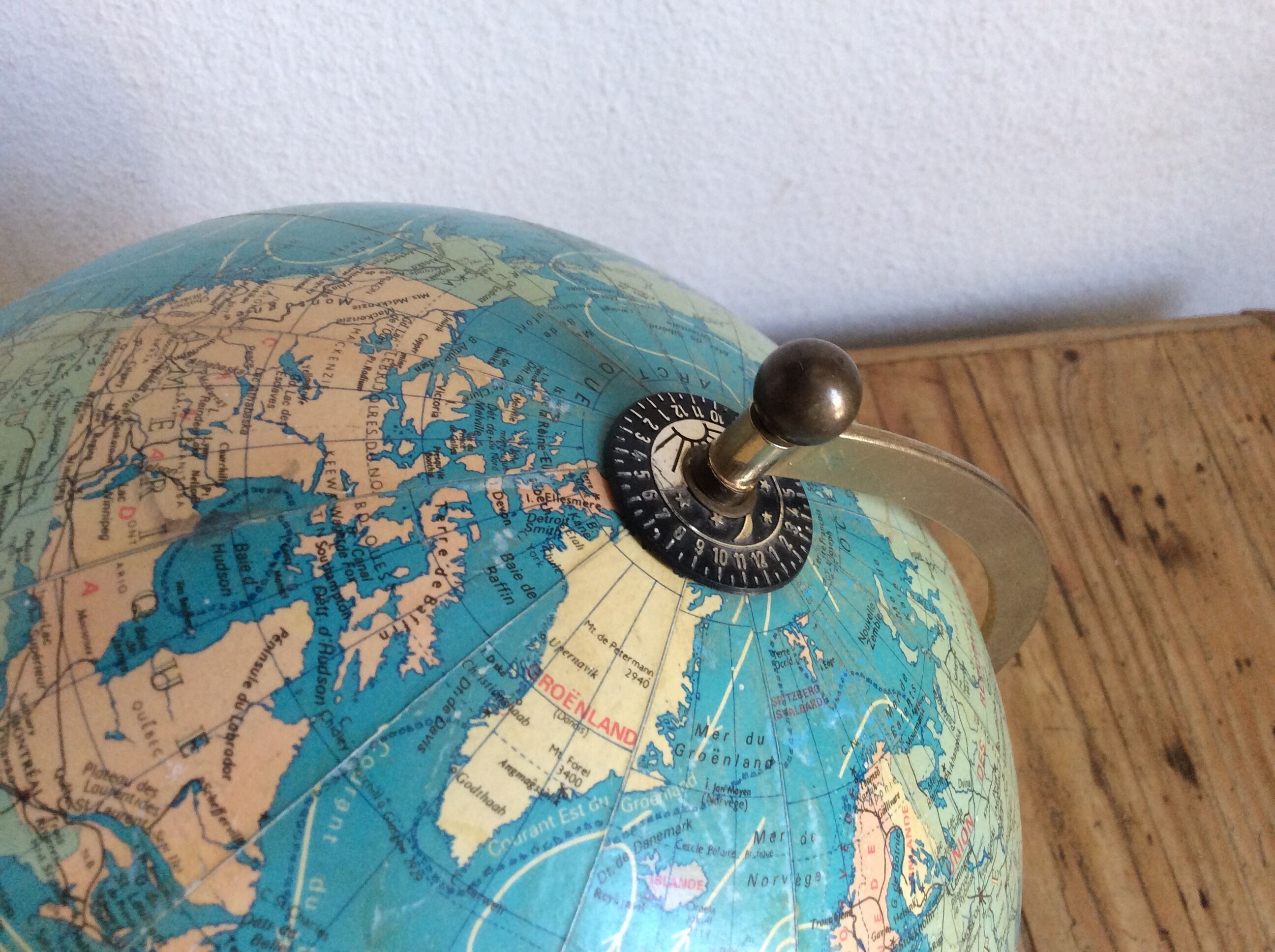 Glass Globe, Taride Maps 1974