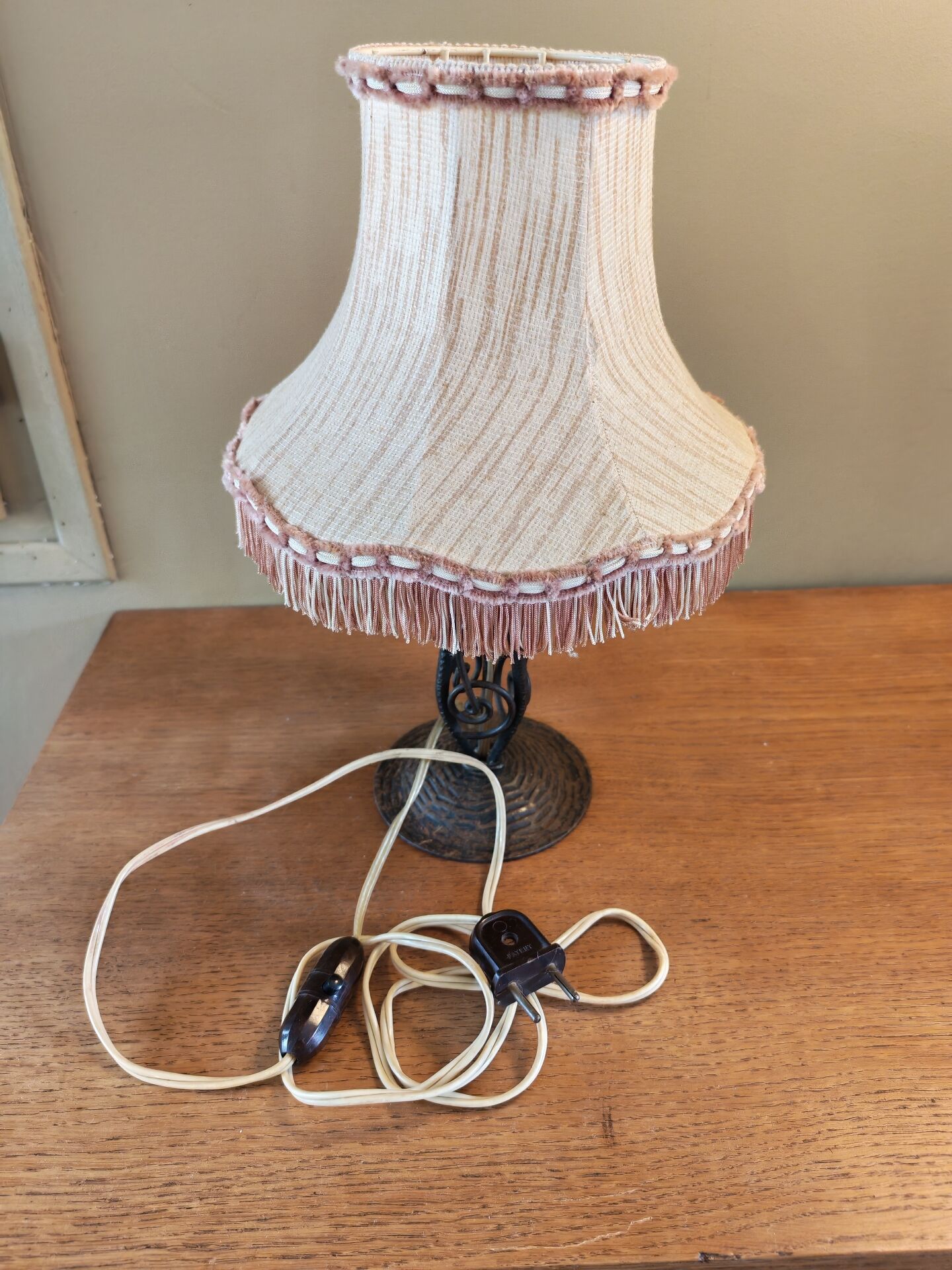 Lampe art nouveau fer forgé