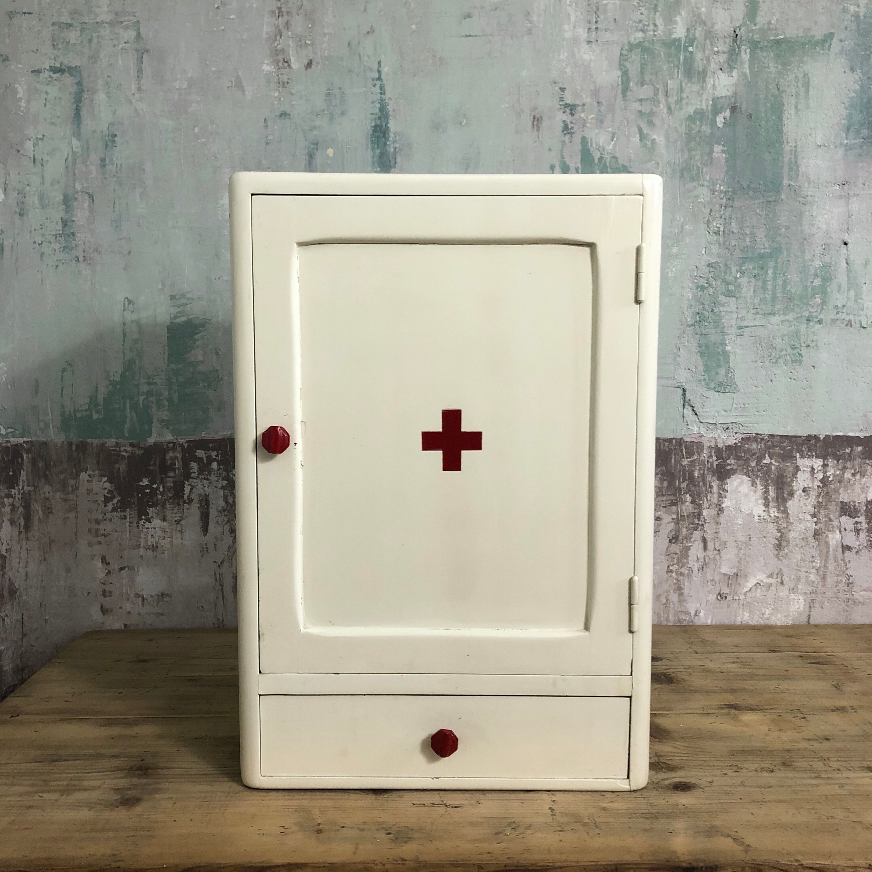Vintage medicine cabinet