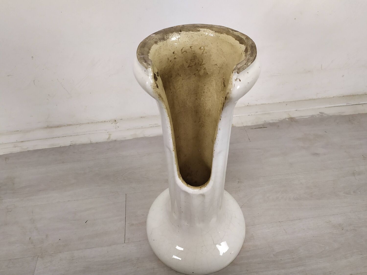 Vasque évier porcelaine sur pied