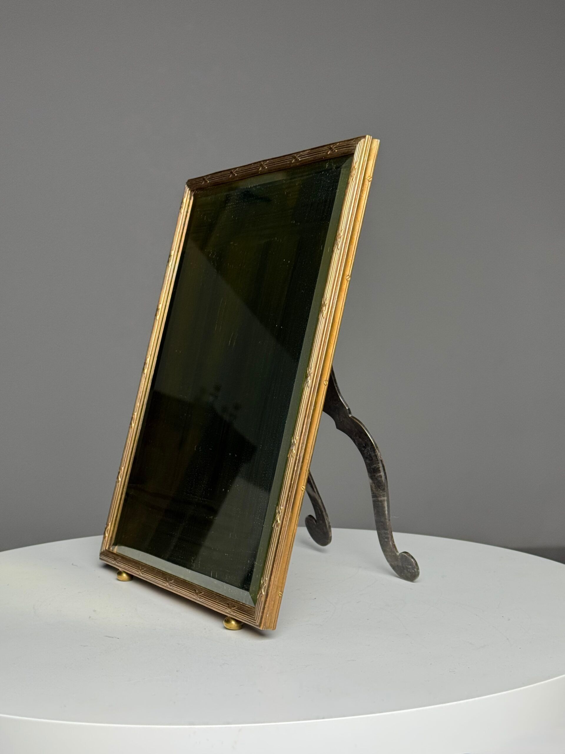 Mid-century make-up mirror