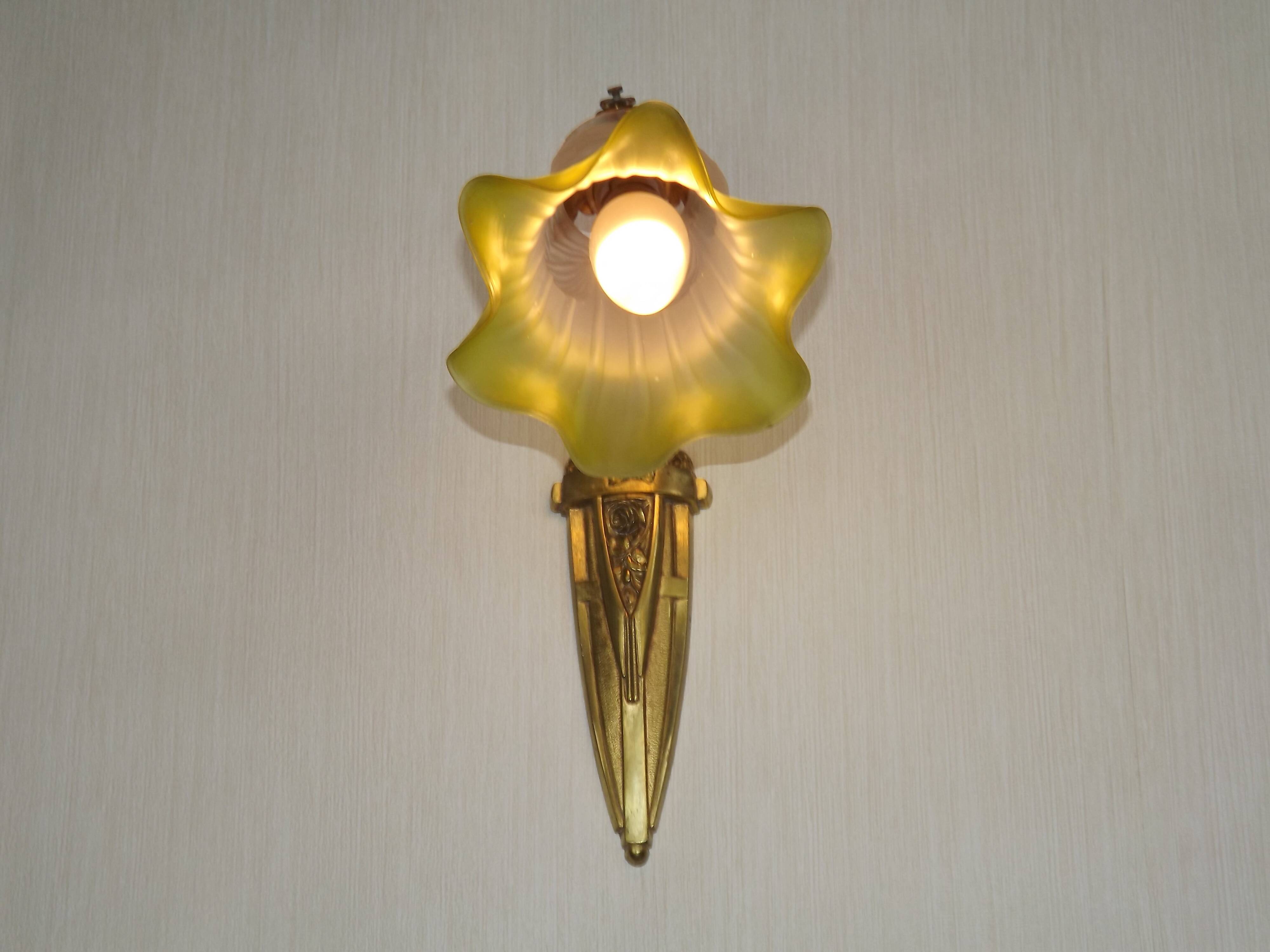 French Art Deco Brass Single Wall Light Rose Bud White & Green Shade 5507
