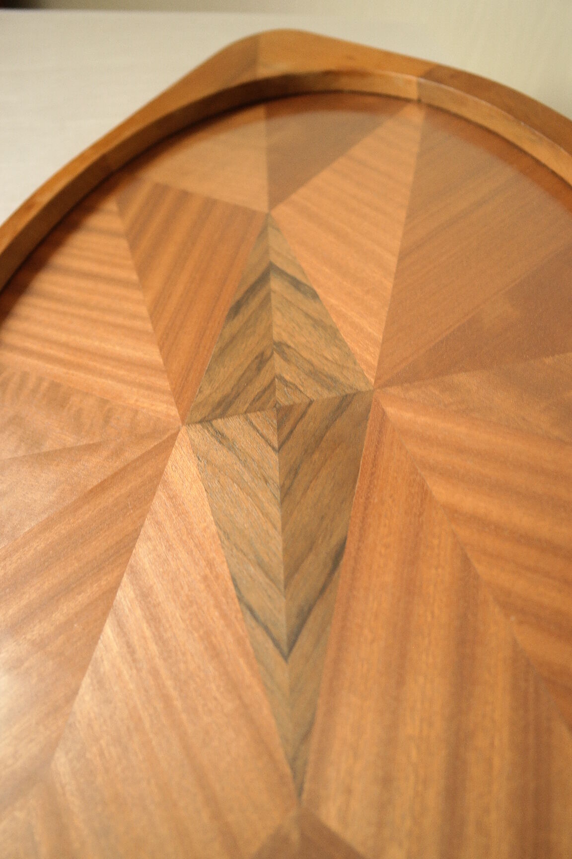 Oval wooden tray with glass and artisanal marquetry from the 70s.