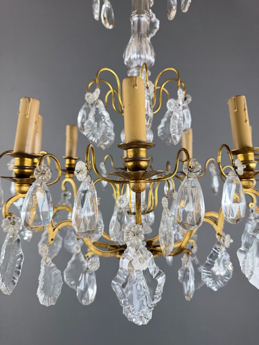 Louis XV style chandelier with pendants, 19th century