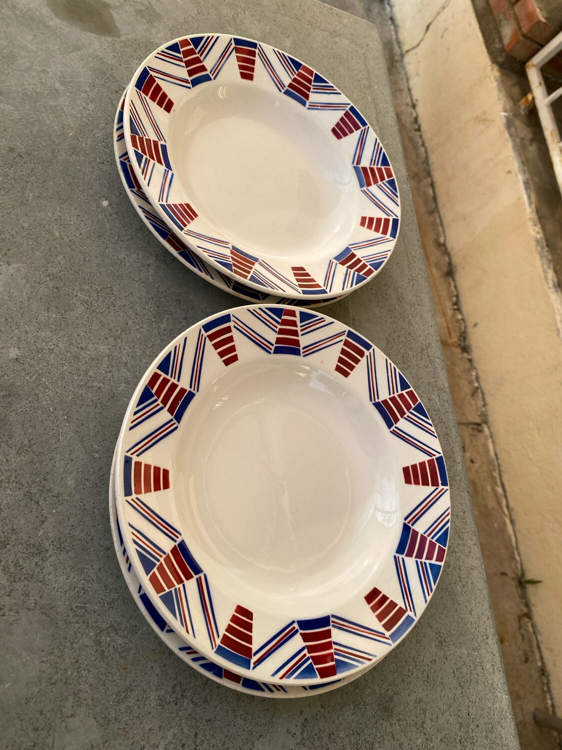 Set of 4 deep plates from Moulin des Loups, vintage.