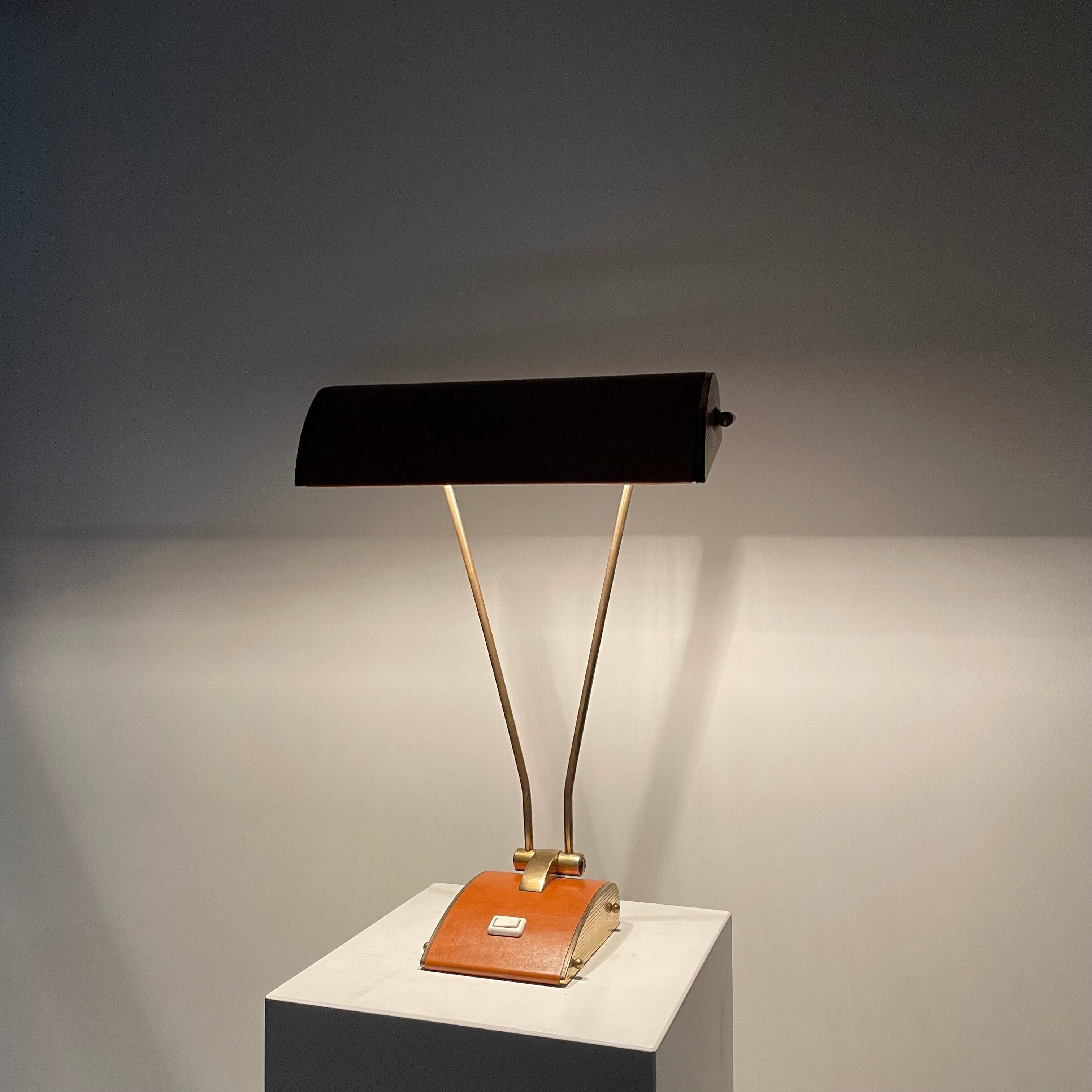 JUMO desk lamp in brass and leather by Eileen Grey, 1930