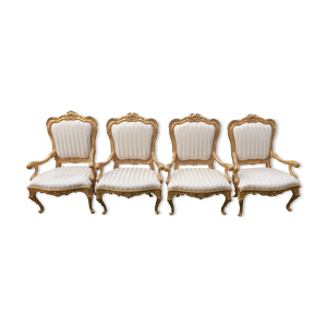 4 fauteuils en bois sculpté