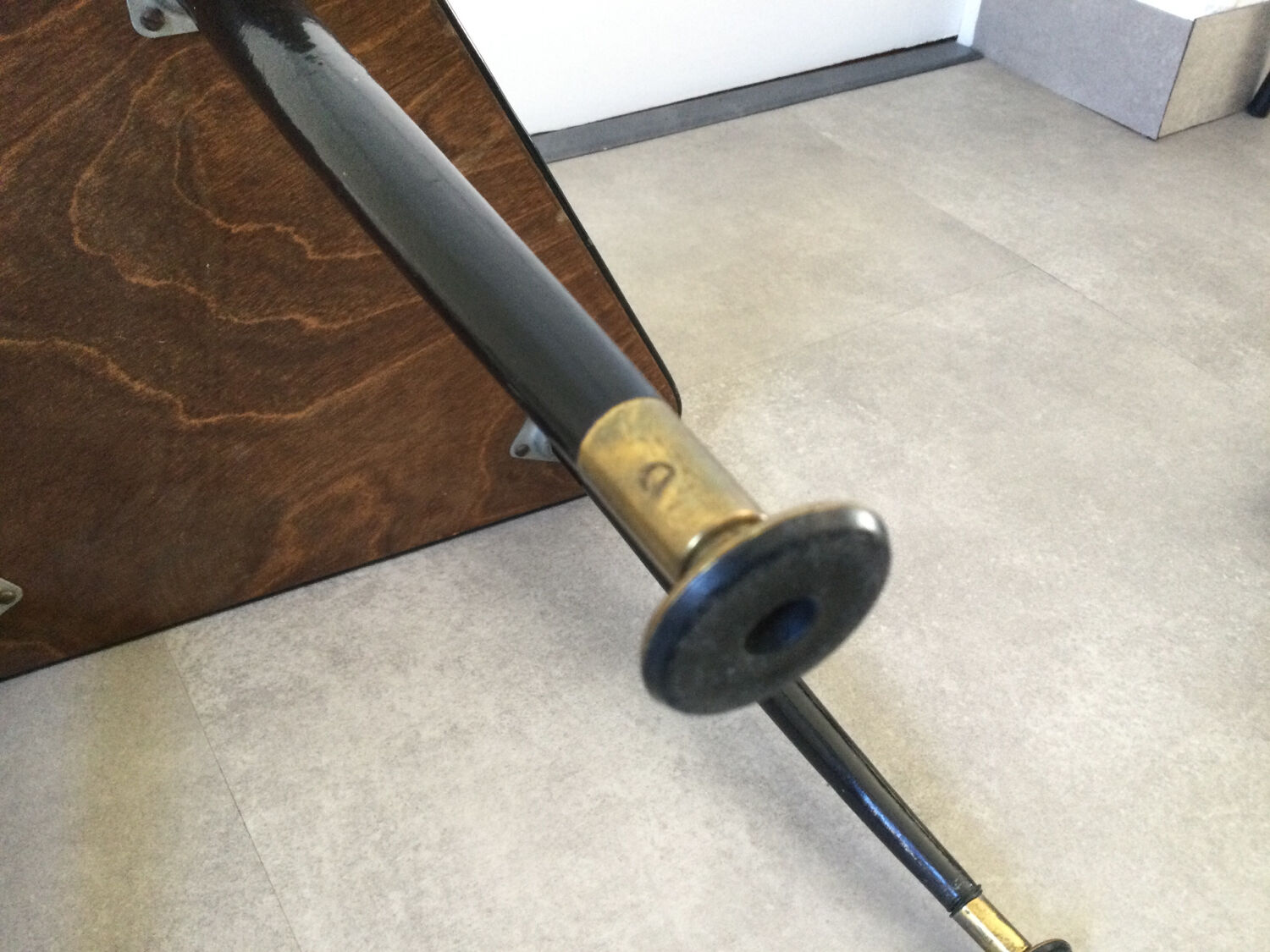 Tripod coffee table legs compass