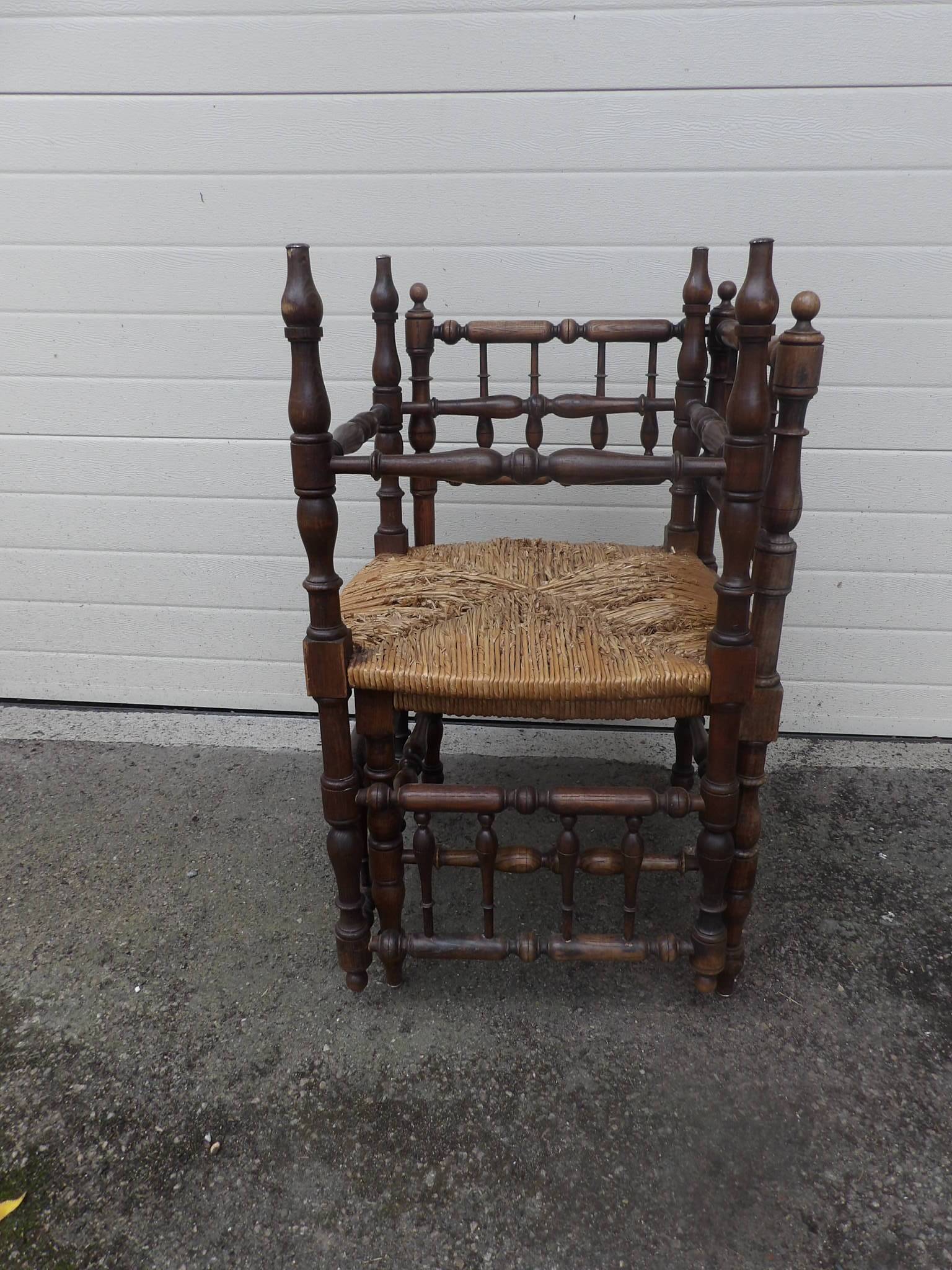 paire de fauteuils de coin