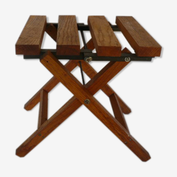 Foldable stool