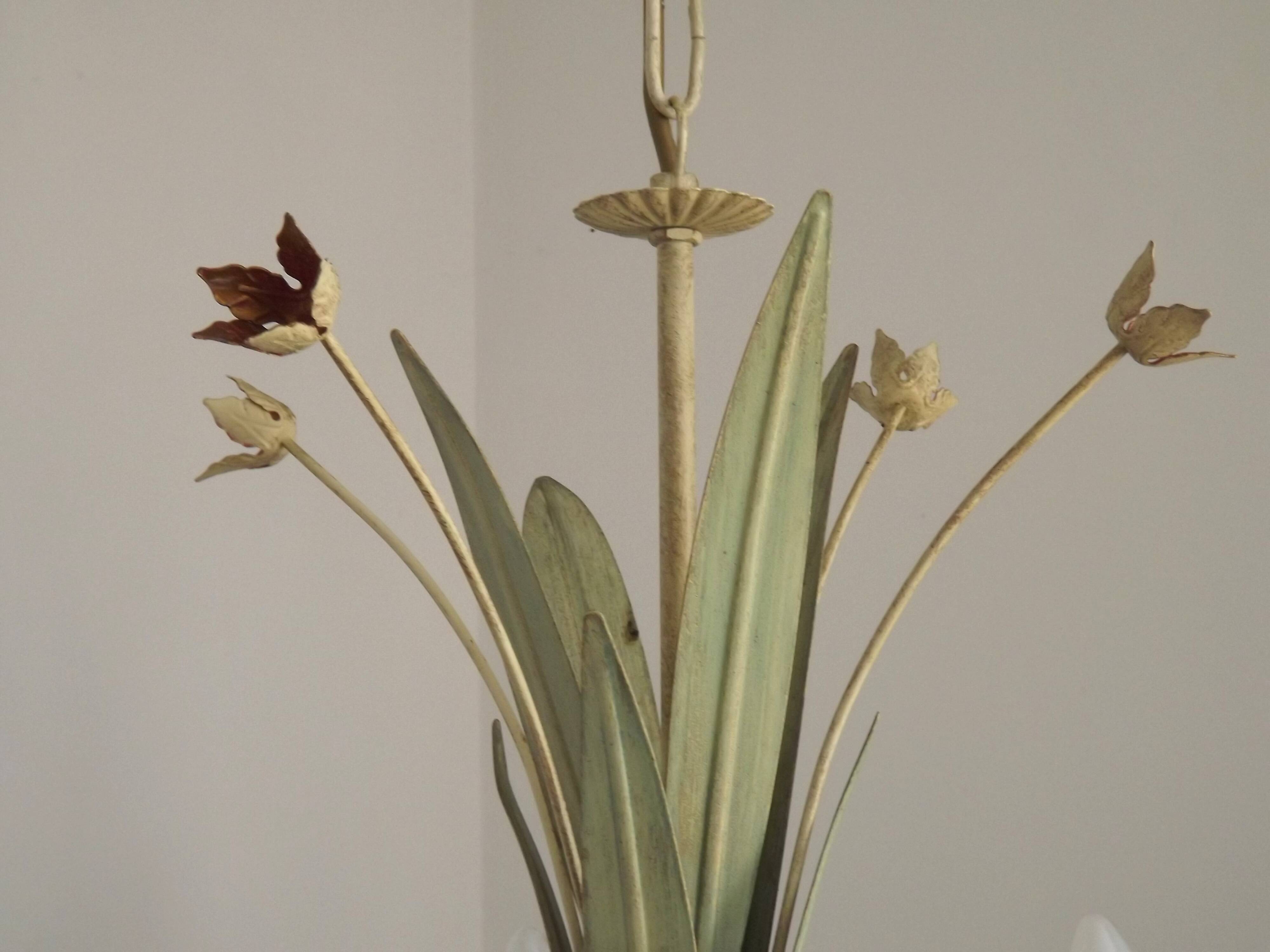 Italian vintage metal chandelier with 8 lights, Mathias bouquet, pink flowers.