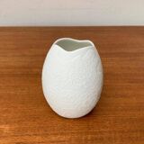 White porcelain vase by M. Frey for Kaiser, mid-century, 1960s.