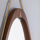 Miroir mural ovale vintage en bois des années 1960, design italien