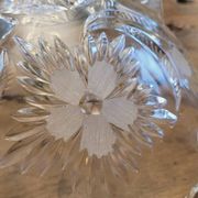 Coupe sur pied en verre moulé 50's