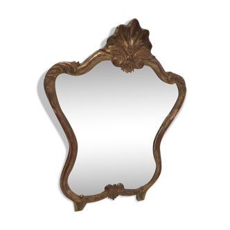 Miroir en bois doré décor coquille Louis XIV