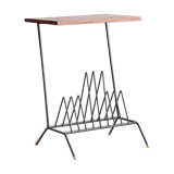 Guerin store vinyls in black metal and wood