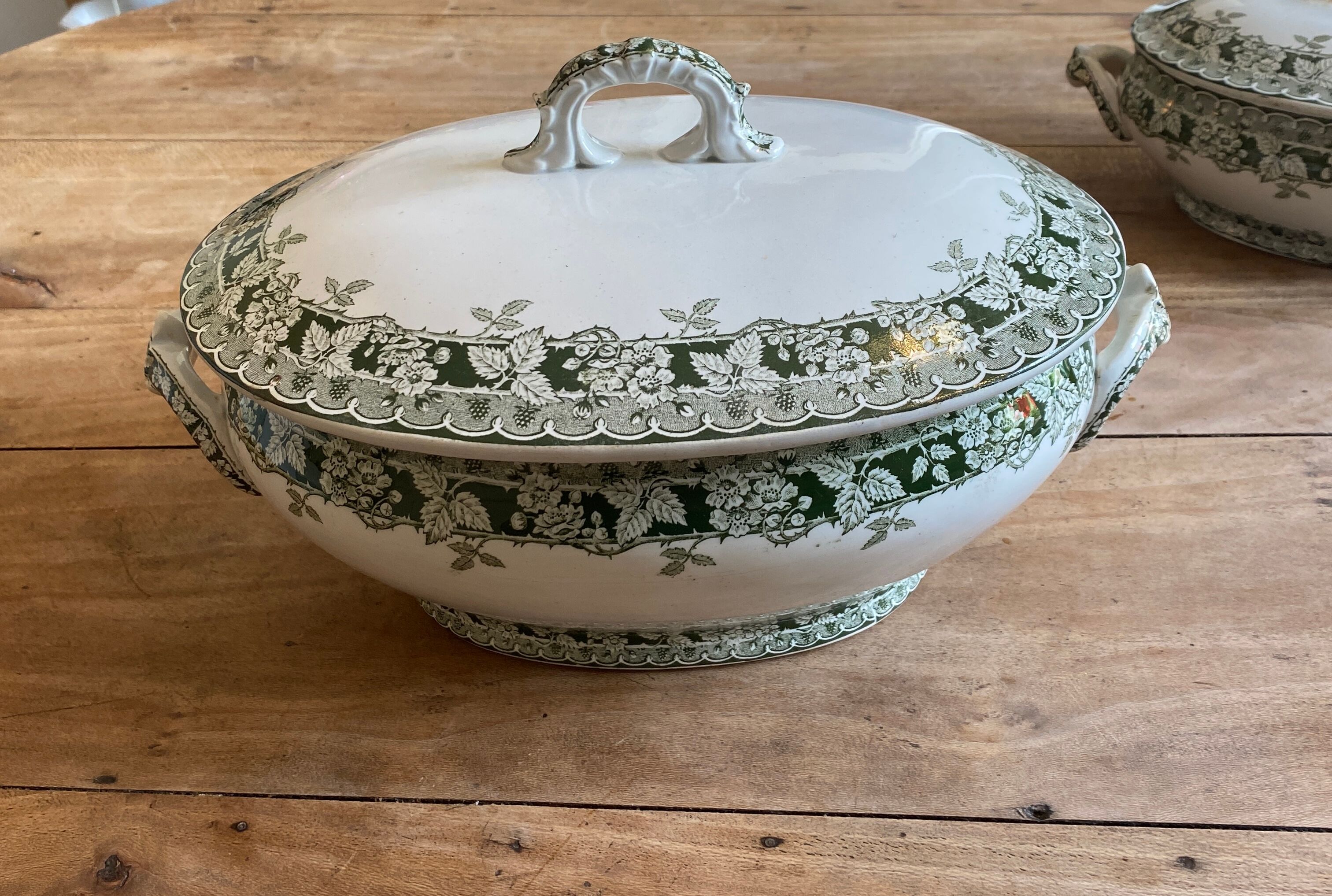 Large old tureen in iron earth, model Murier de Saint amand