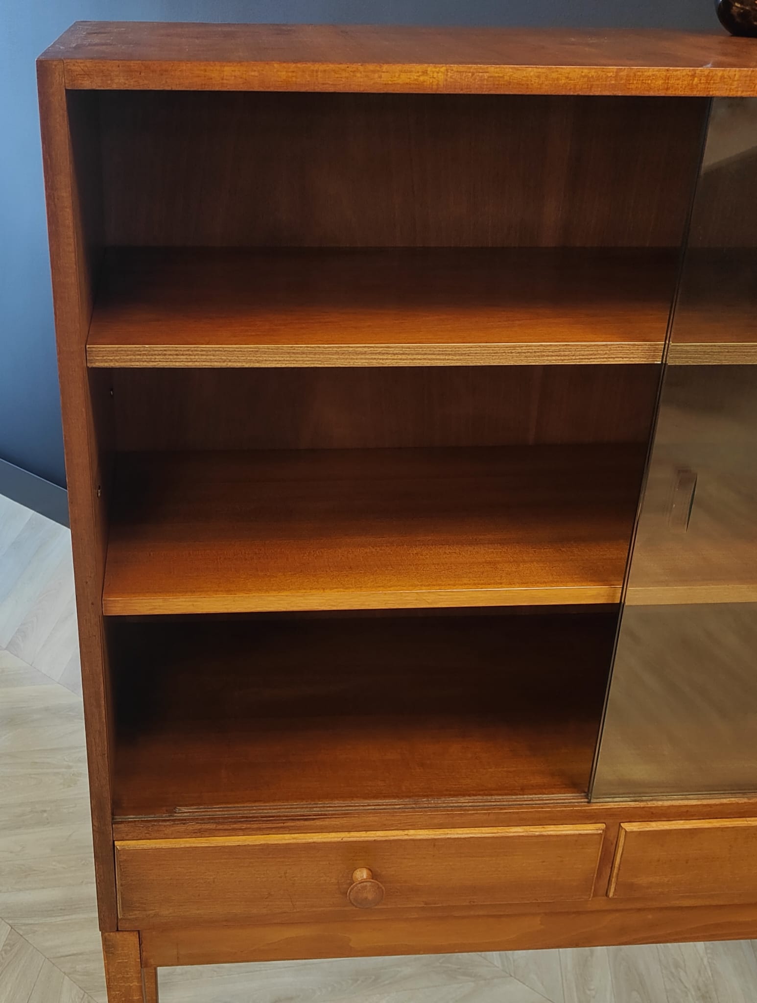 Mid century display cabinet vintage