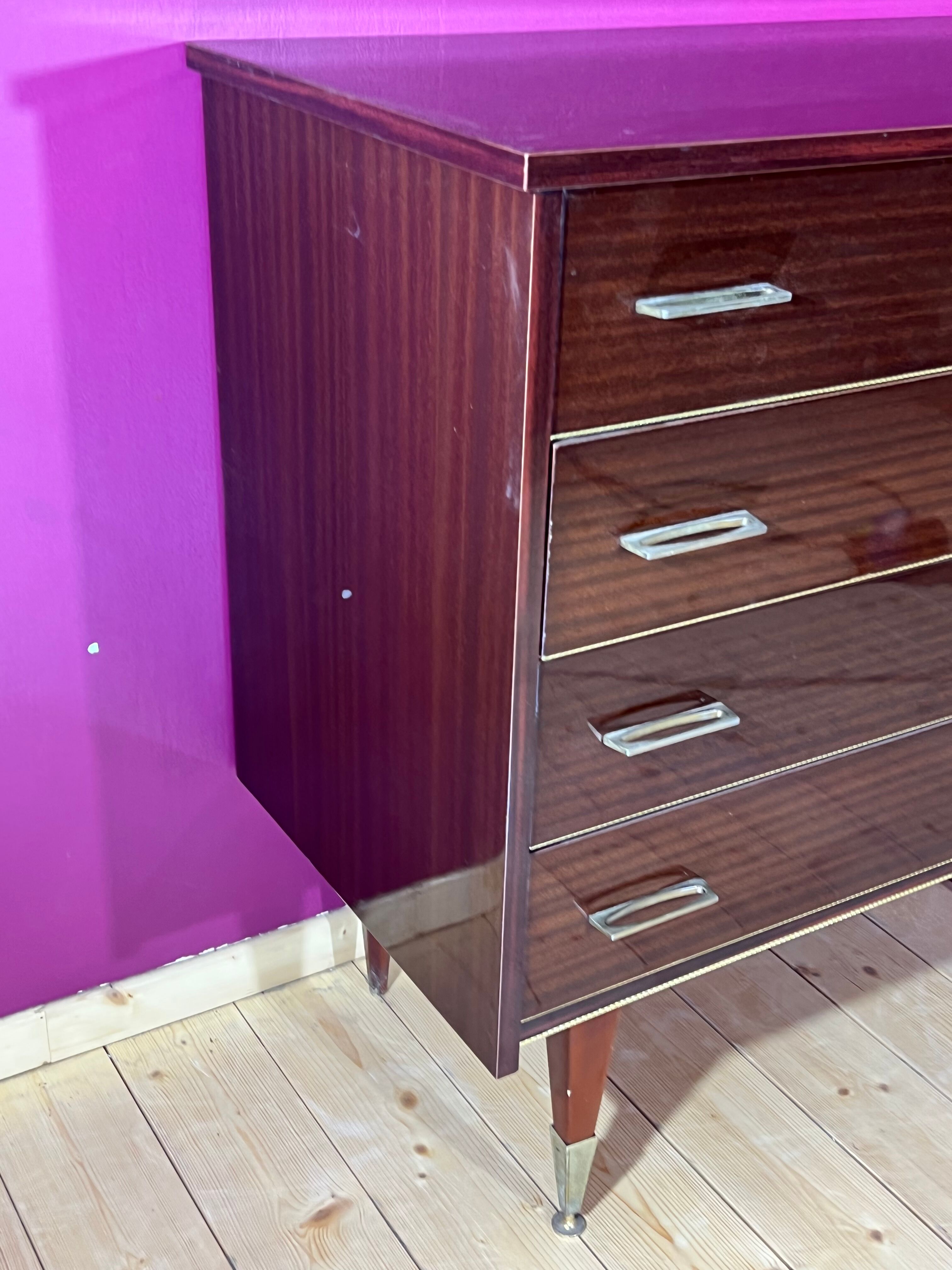 Vintage chest of drawers