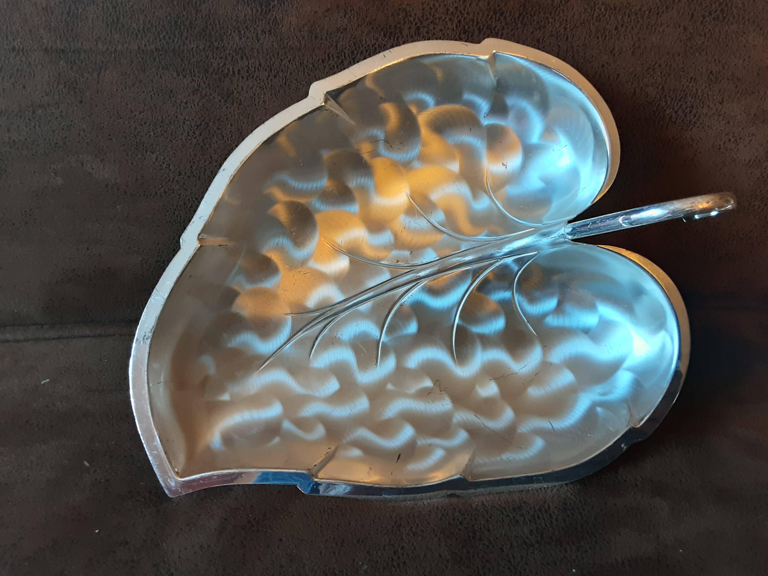 Original metal bowl