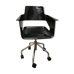 Fauteuil Arrmet B32 de Robby & Francesca Cantarutti