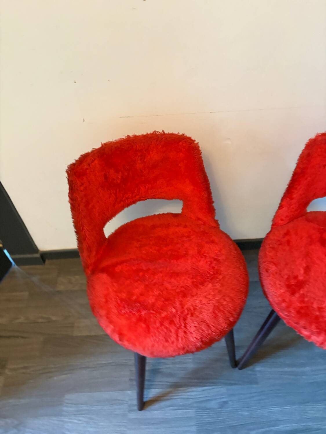 Pair of armchairs with splayed legs