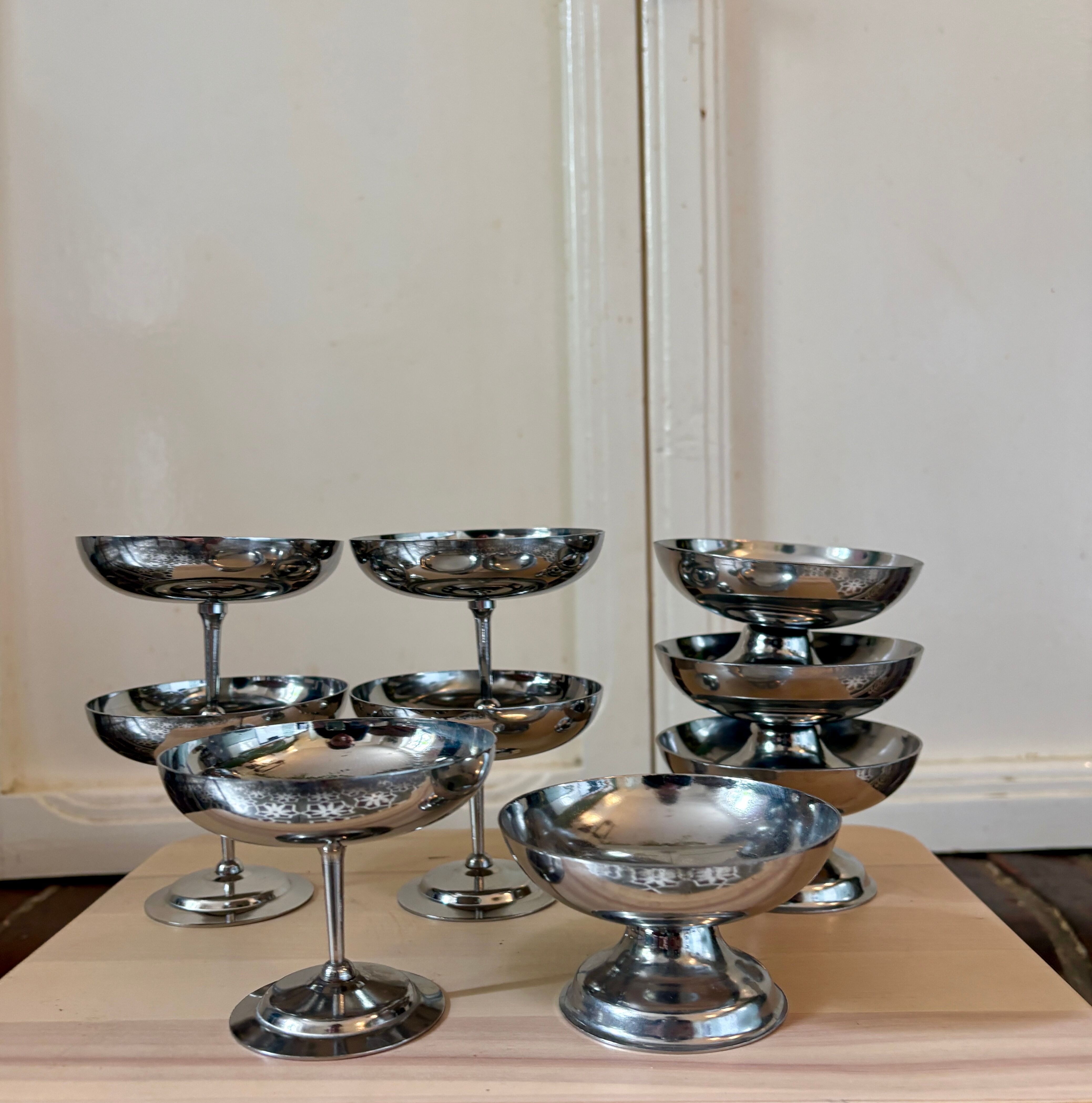 Set of 9 vintage silver-plated dessert bowls.