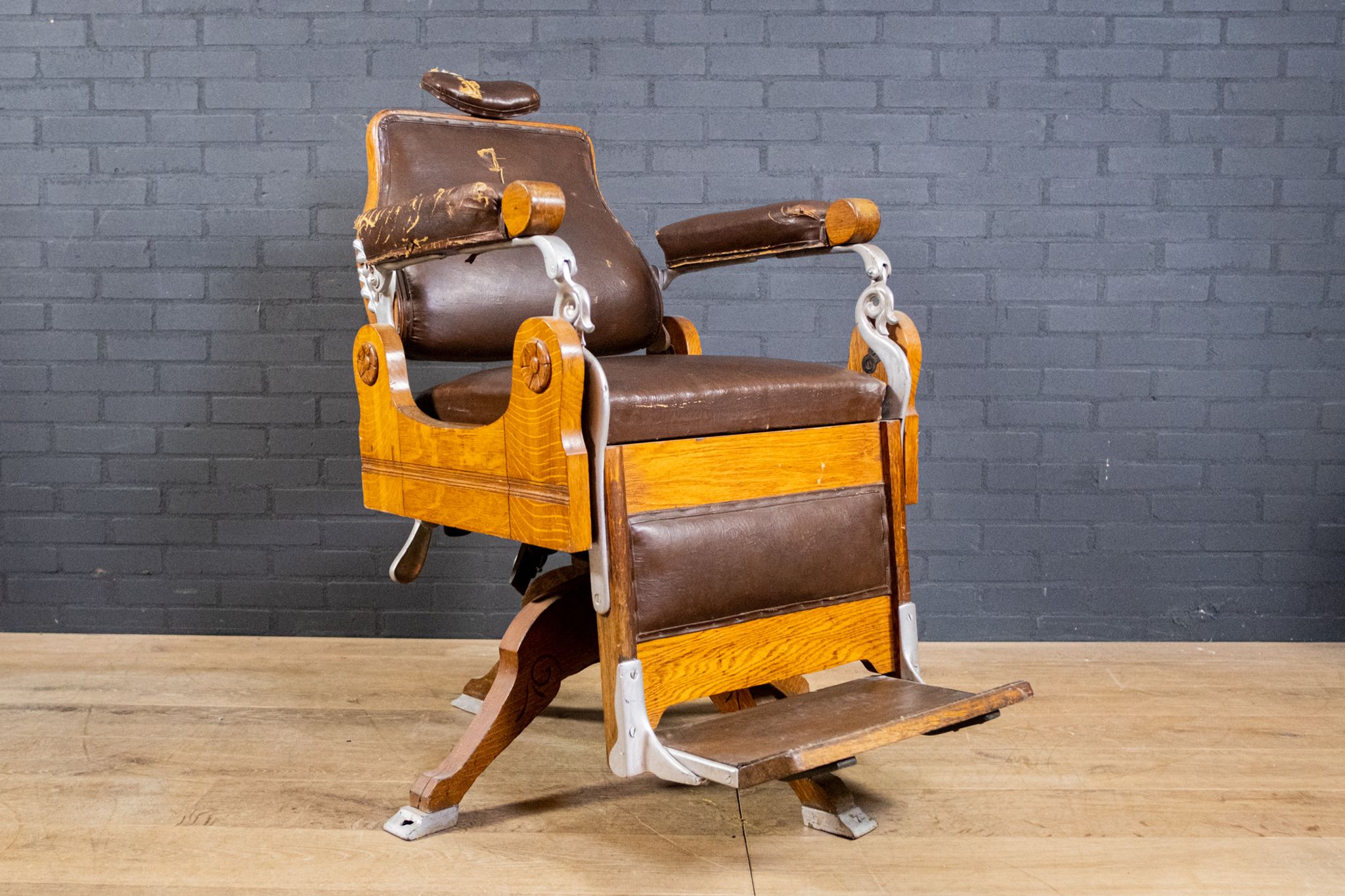 Chaise Barbier Art Déco Chêne et Cuir