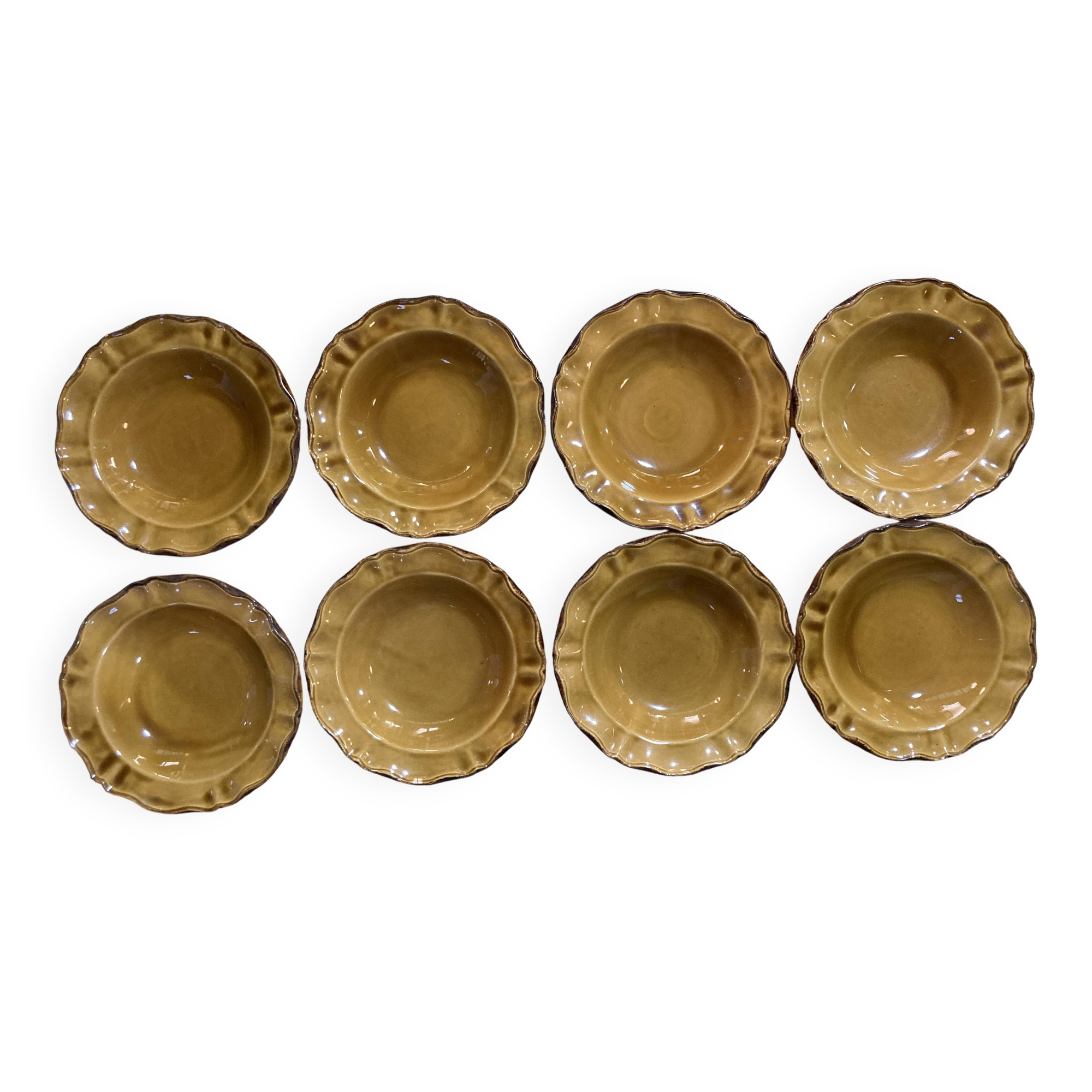8 yellow ochre plates - adp faience de Provence