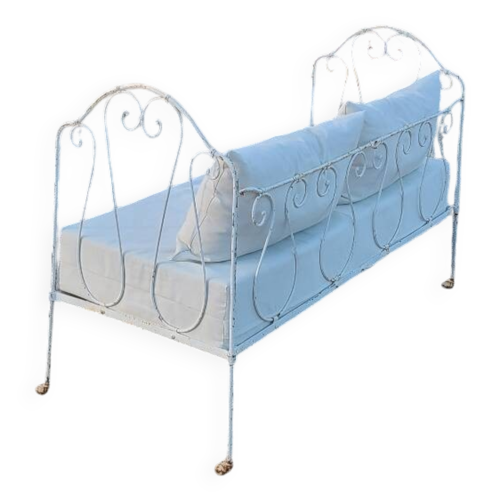 Wrought iron daybed
