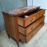 18th century veneer chest of drawers