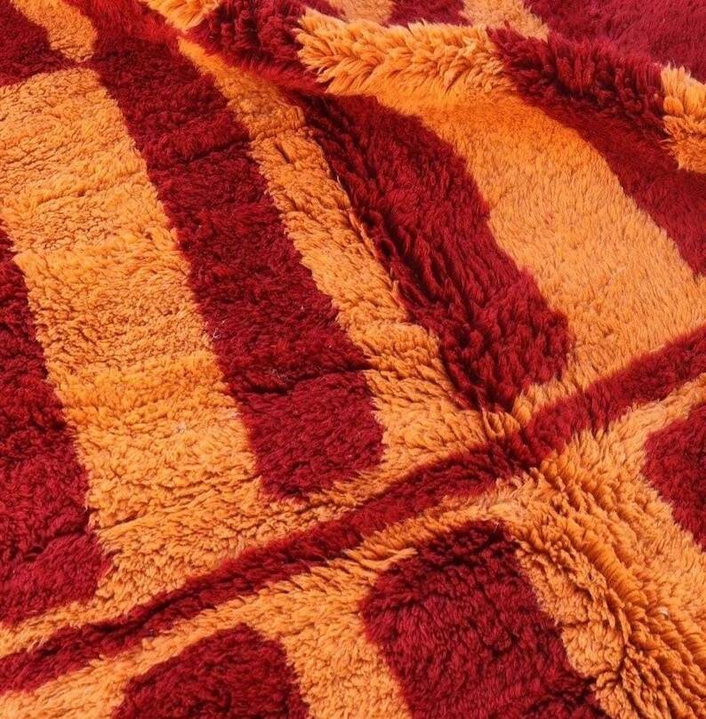 Vintage Moroccan Berber rug red orange 300x200 cm – handmade wool