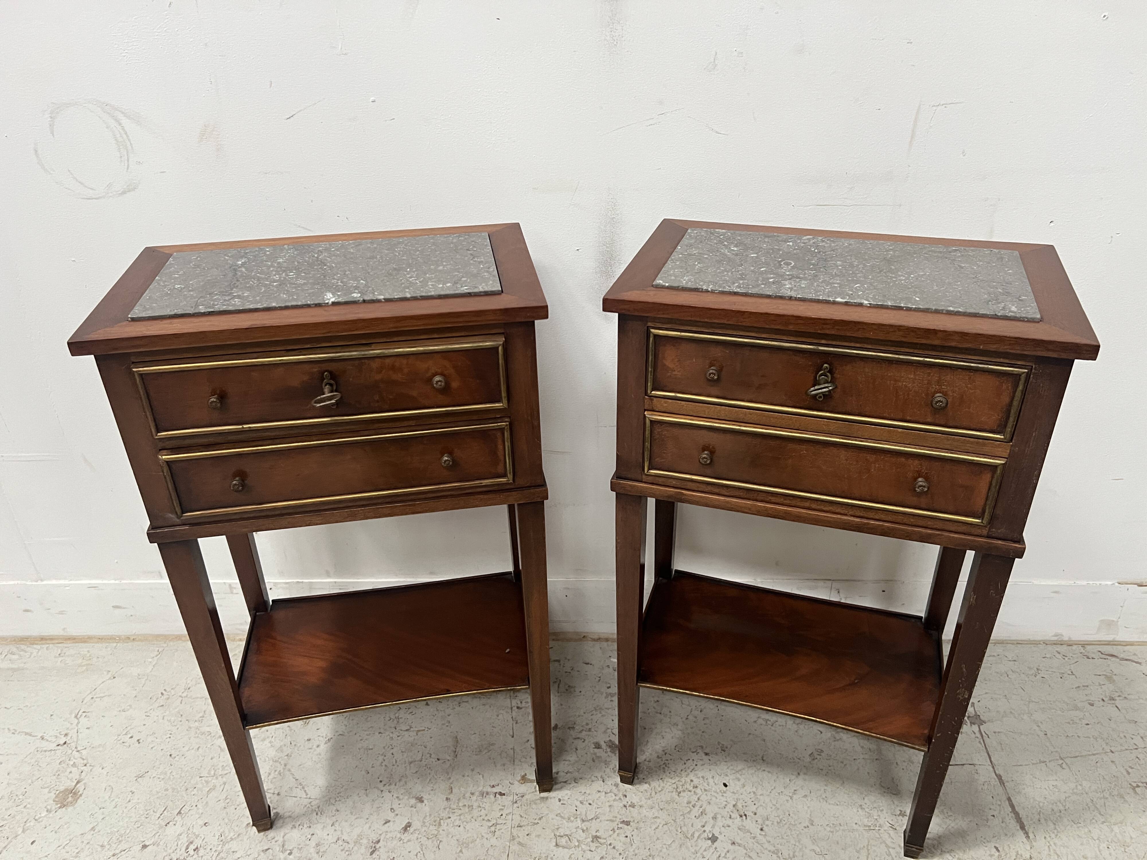 Pair of Louis XVI style bedside tables in mahogany and veneer, 20th century