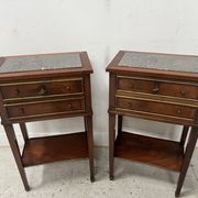 Pair of Louis XVI style bedside tables in mahogany and veneer, 20th century