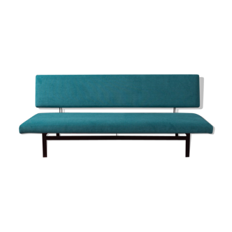 Sofa from the 1950s