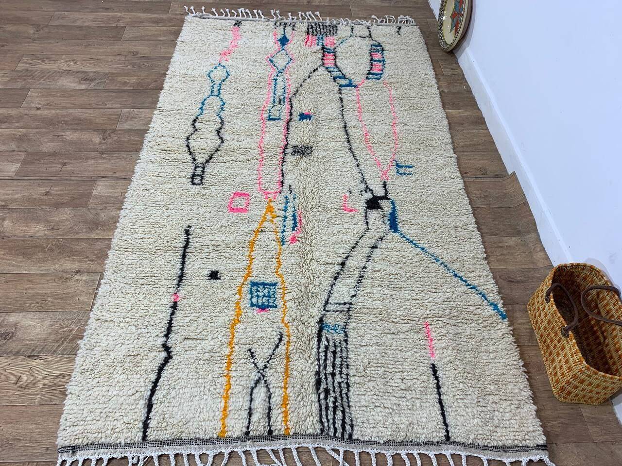 Handmade Moroccan Berber rug 260 x 150 cm