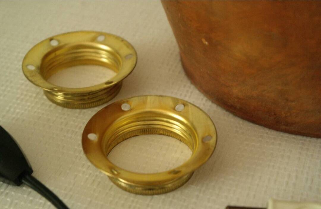 Vintage terracotta lamp base