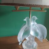 Crystal lamp Lalique with two doves model Ariane