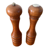 Pepper and salt mill